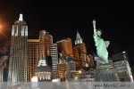 Na hlavní ulici v Las Vegas v Nevadě je mnoho hotelů, které svým vzhledem připomínají známá místa světa - v tomto případě New York. Uvnitř snad každého hotelu je kasíno a před ním atrakce mnoha podob. Město vypadá nejlépe v noci