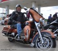Na Aljašské dálnici potkáte dobrodruhy a tuláky všeho druhu - motorkáři jsou zde ve velkém počtu - je to sen snad každého z nich. Vetšina z nich míří přes Whitehorse až do Dawson city na dálném severu a pak na Aljašku