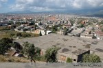 Starověká Antiochie, dnes moderní Antakya, odkud vyráželi v minulosti apoštolé na své misijní cesty. Byla velmi dobře postavena v úrodném údolí, obklopena dvěma skalnatými horskými hřebeny ze severu a jihu